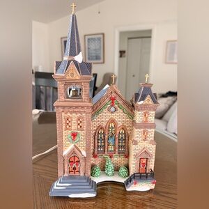 Department 56 “Christmas in the City” Lighted St. Mary’s Church Limited Edition